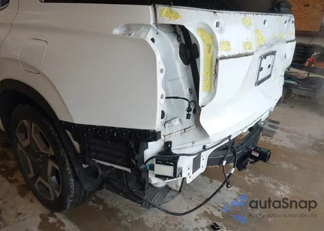 2024 Hyundai Palisade Sel z USA, uszkodzony, nr VIN KM8R44GE9RU772308